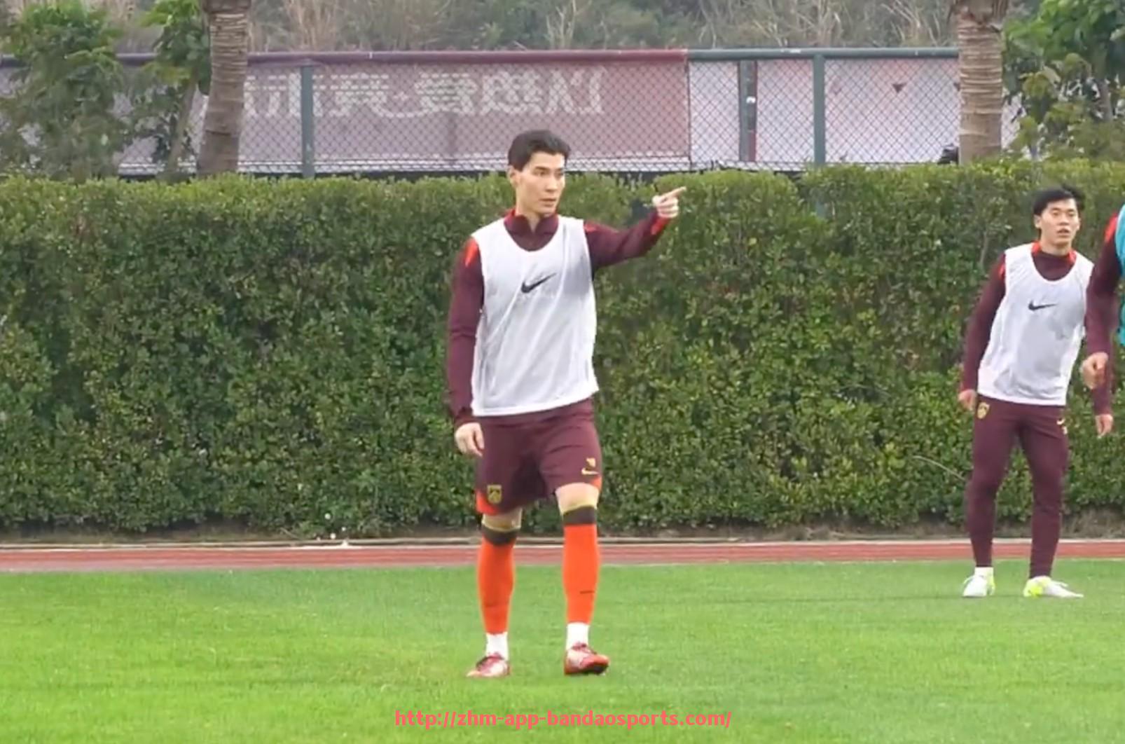 半岛体育app-NBA洛杉矶湖人队的队标含义与演变历史